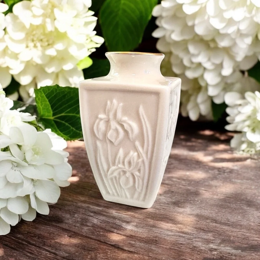 Vintage Lenox Mini Bud Vase with Irises and 24k Gold Trim